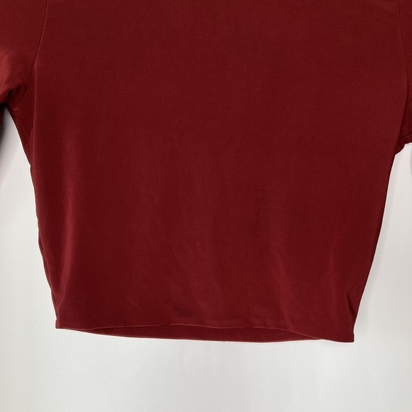 PrettyLittleThing Maroon Slinky High Neck Long Sleeve Crop Top Size 2 - Picture 8 of 8